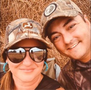 Meet your Posher, Jad